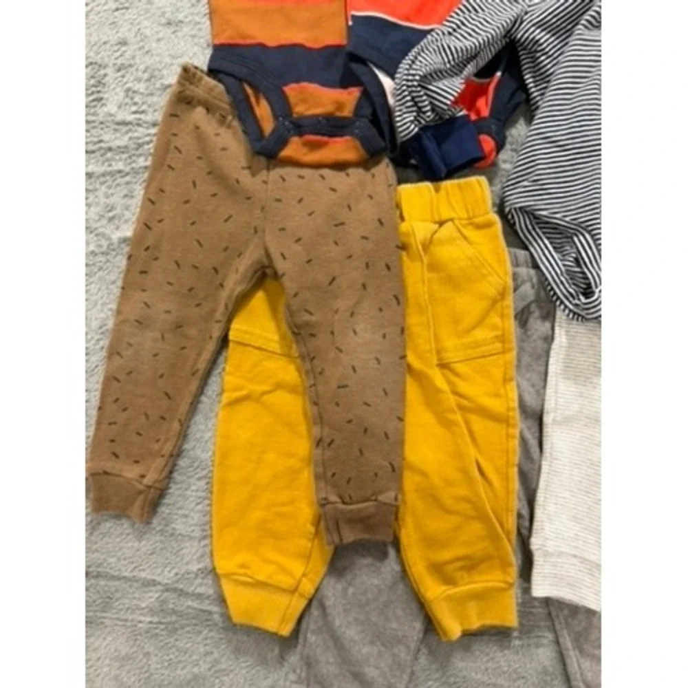 Carters Baby Boy 12M Clothing Lot 8pc Bodysuits Joggers Shorts Stripe Navy 12 Mo